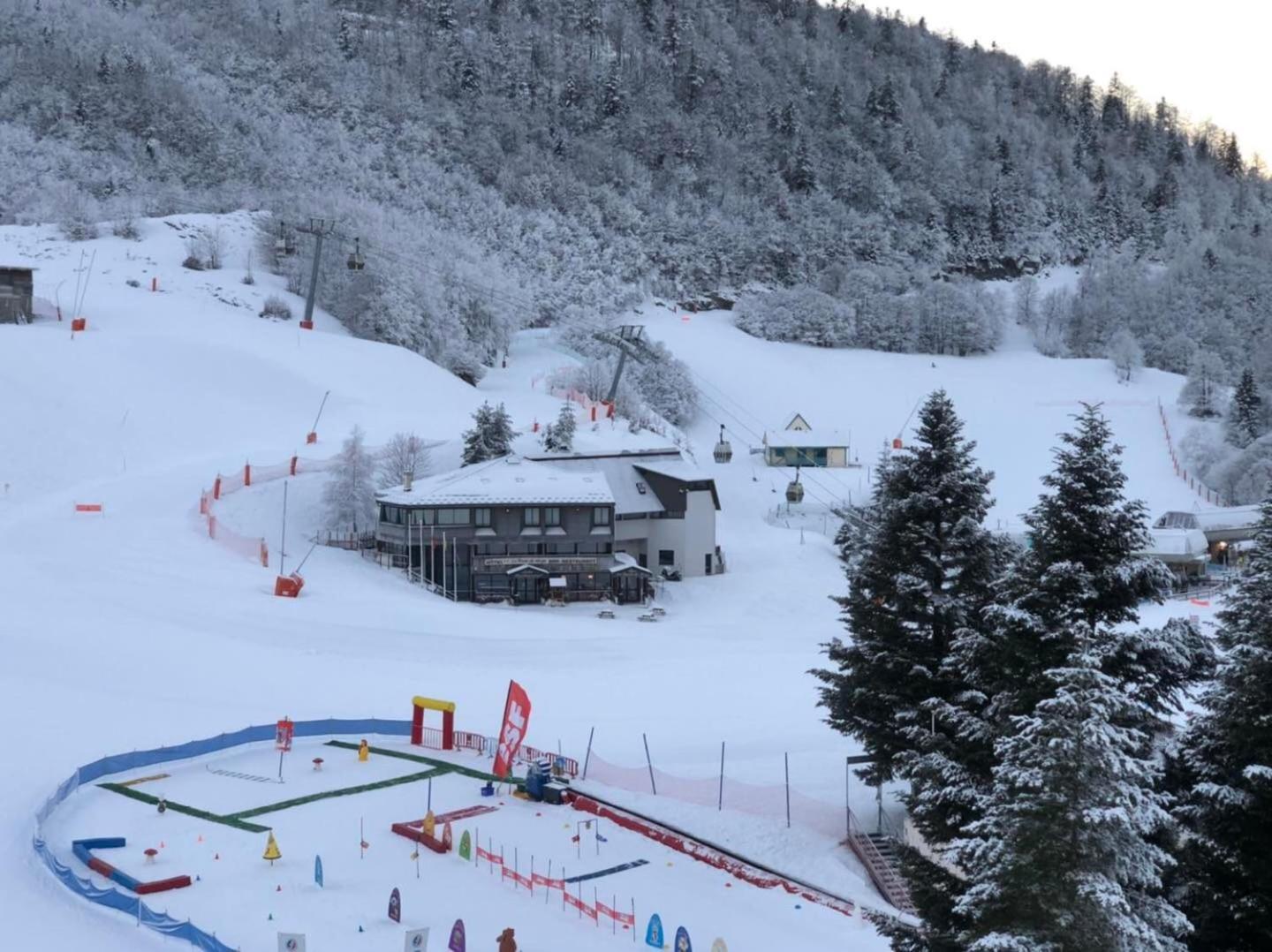 Le Skidoux 2*, Au Pied Des Pistes, Vue Montagne Gourette Eksteriør billede